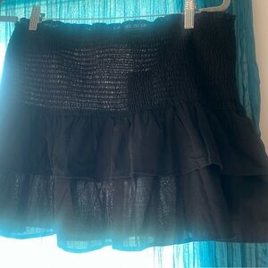 Divided Black Bubble Mini Skirt